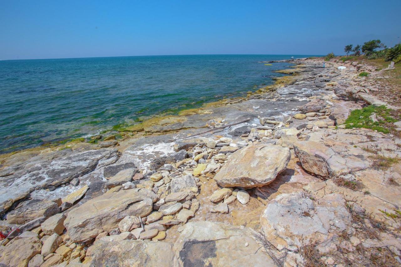 Donnalucata Casa Vacanze Bagian luar foto